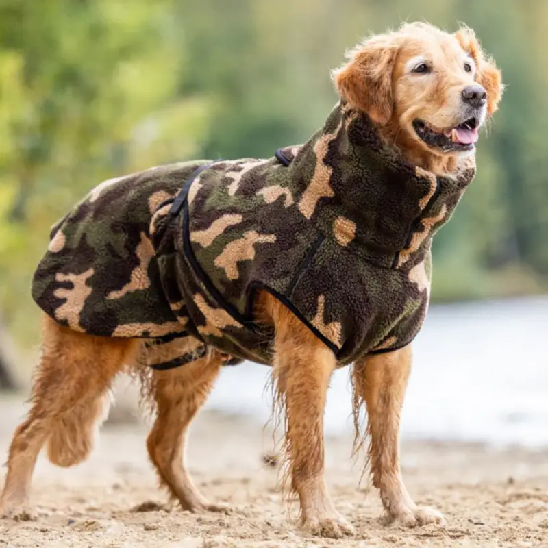 Actionfactory Hundecape Warmover (Camo) Super-Preis